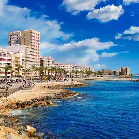 Apartamento Margarita Torrevieja Buitenkant foto