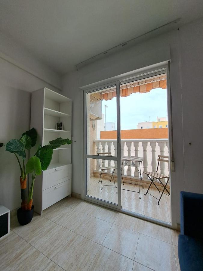 Apartamento Margarita Torrevieja Buitenkant foto